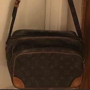 Louis Vuitton Nile Crossbody